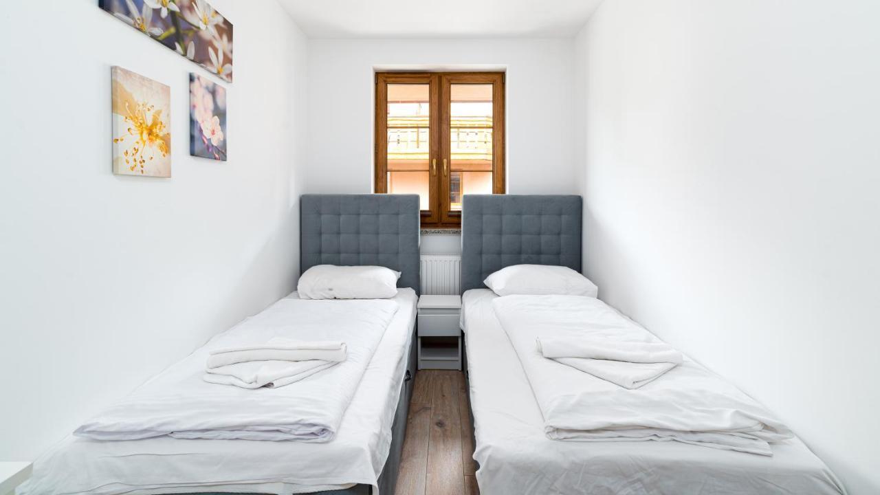 Apartamenty Sun & Snow Lesny Dom 卡尔帕奇 外观 照片