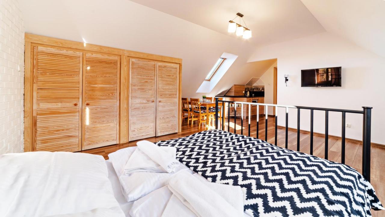 Apartamenty Sun & Snow Lesny Dom 卡尔帕奇 外观 照片